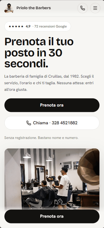 La home della barberia su smartphone, con la prenotazione in evidenza